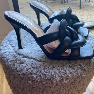 KELLIE LEATHER SANDAL COACH